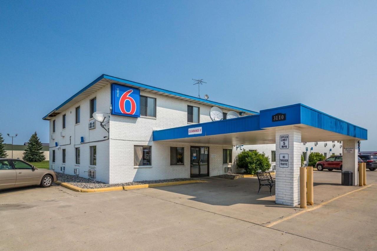 Motel 6-Fargo, Nd - South Eksteriør billede