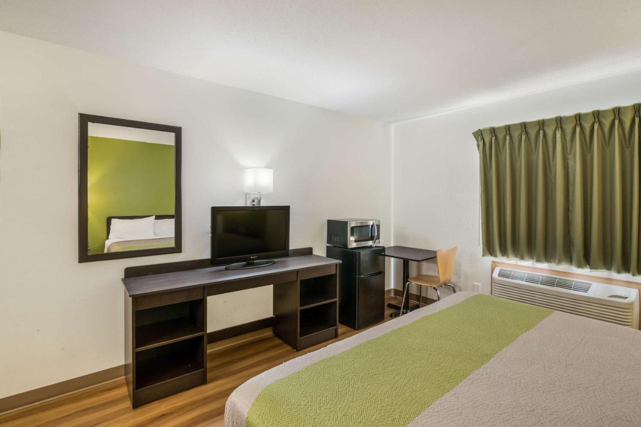 Motel 6-Fargo, Nd - South Eksteriør billede