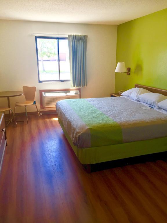 Motel 6-Fargo, Nd - South Eksteriør billede